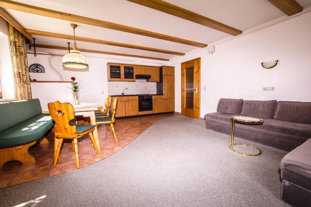 Appartement Winkler Waidring Ruang foto